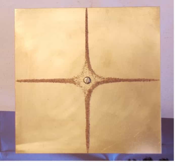Figure 1 The cross form pattern of the fundamental tone. Chladni Plate